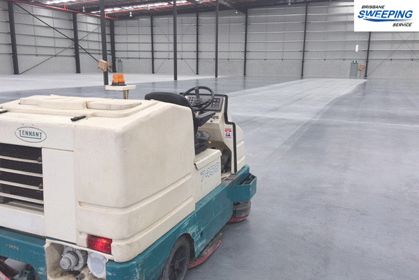 Warehouse and Factory Floor Cleaning: Safety Meets Efficiency